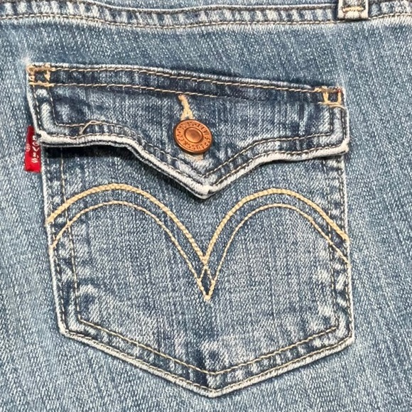 Levi’s too superlow 524 Jeans EUC - Picture 9 of 12